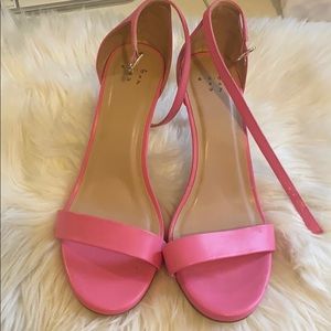pink heels!